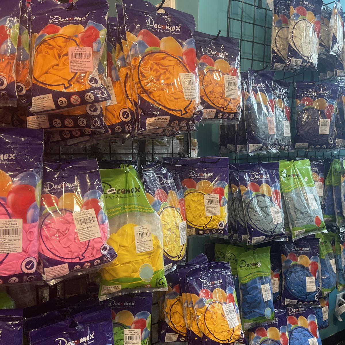 Decomex balloon bags on the store wall